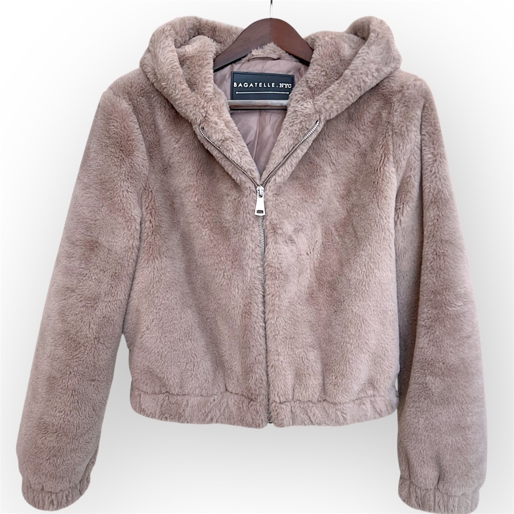 Bagatelle NYC faux fur cropped hooded jacket, taupe, size XS